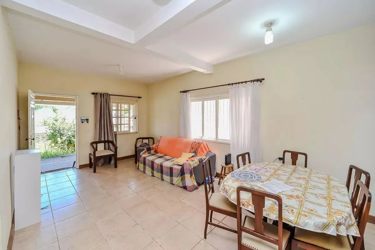 Imagem Casa com 4 dormitórios, R Doutor Paulino Guerra