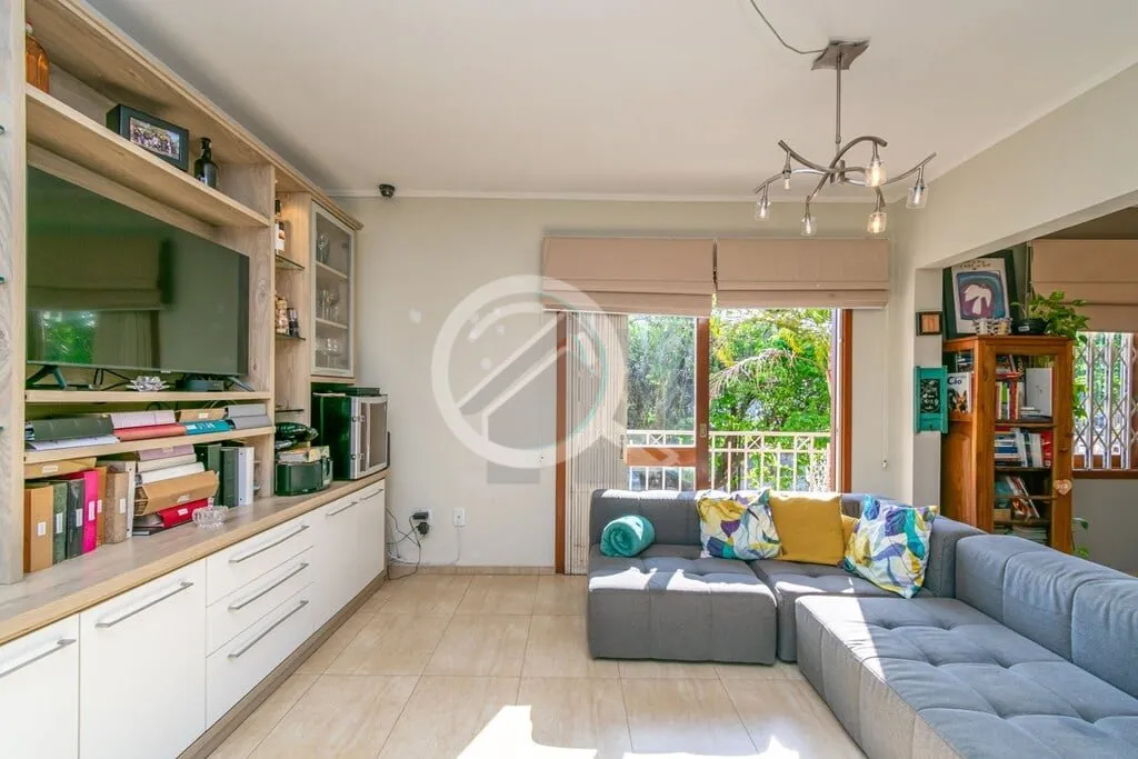 Imagem Cobertura Duplex localizada a 350m da Praça da Encol, no primeiro pavimento possui sala de estar co...