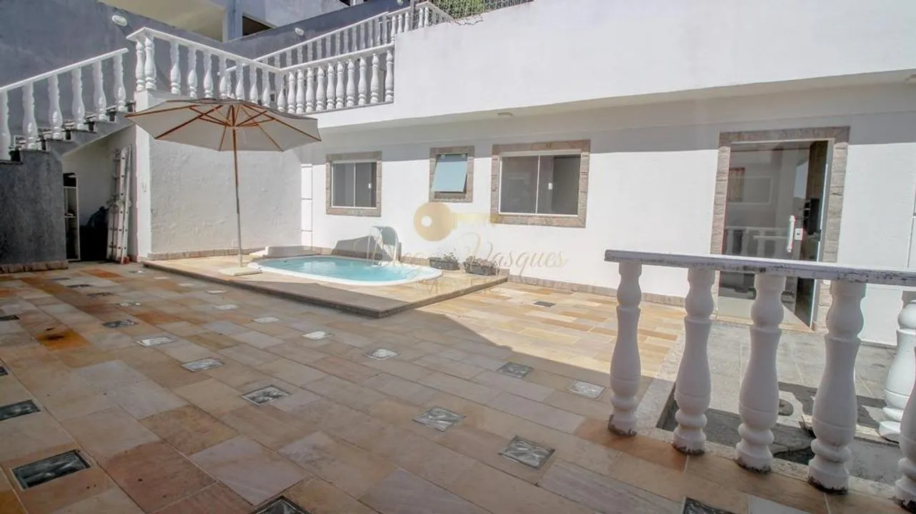 Imagem Casa em Condomínio para Venda em Teresópolis / RJ no bairro Tijuca
