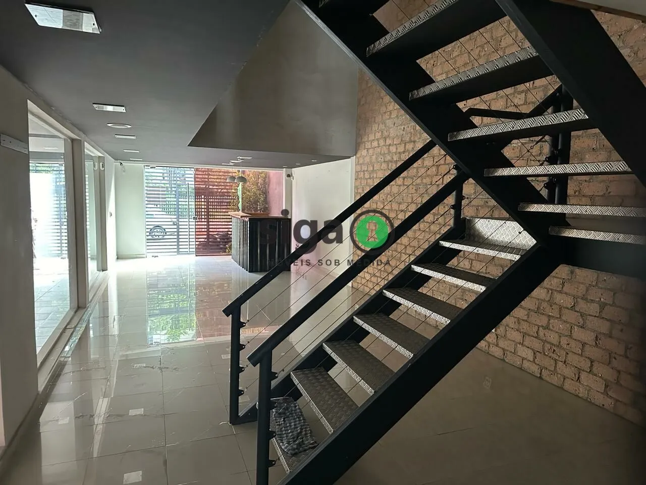 Imagem Prédio comercial com 10 salas Metrô Belém