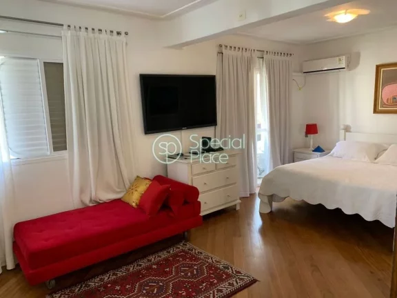 Imagem Cobertura duplex com 357m² na Vila Nova Conceição, próximo à Praça Pereira Coutinho. No primei...