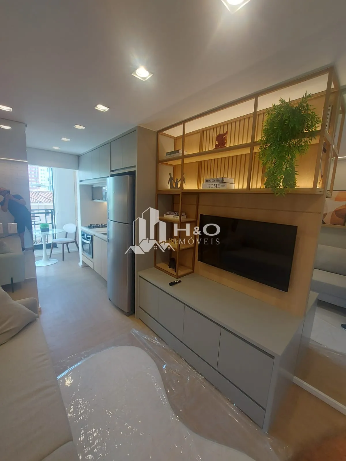 Imagem Apartamento à Venda no Tatuapé - 2 Dormitórios, Decorado e Porteira Fechada