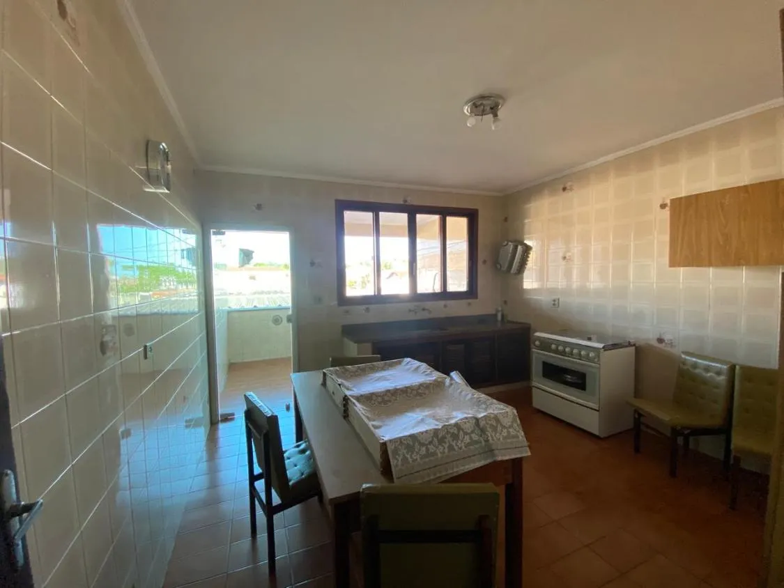 Imagem CASA SOBREPOSTA ALTA PARA LOCAÇÃO NA PRAIA DOS SONHOS EM ITANHAÉM LADO PRAIA
