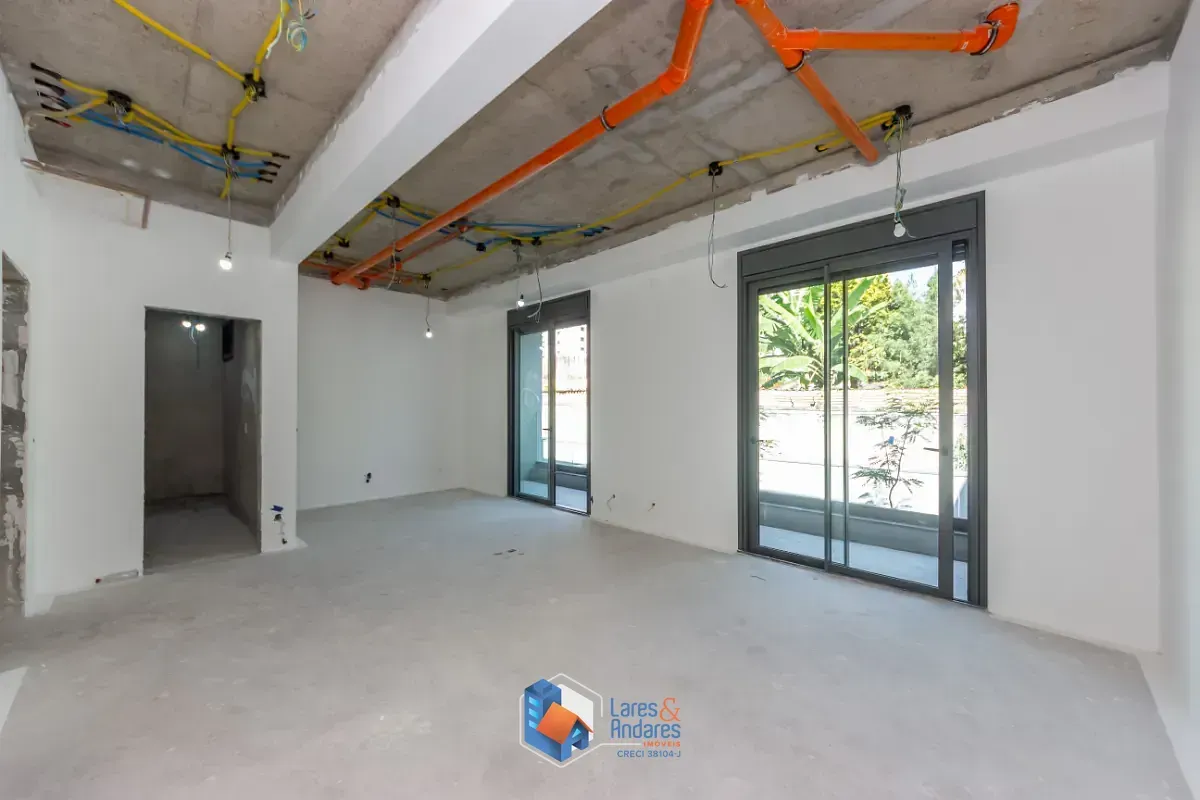 Imagem Casa no condomínio Casa Jardim Kansas para venda com 3 quartos, sendo 3 suítes, 534m²