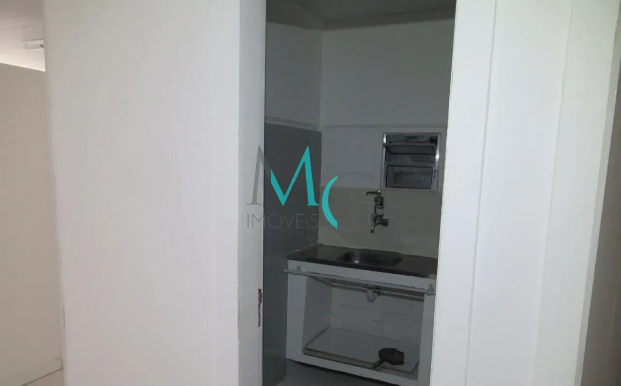 Imagem Sala Comercial à venda, no calçadão de Campo Grande, Rio de Janeiro, RJ