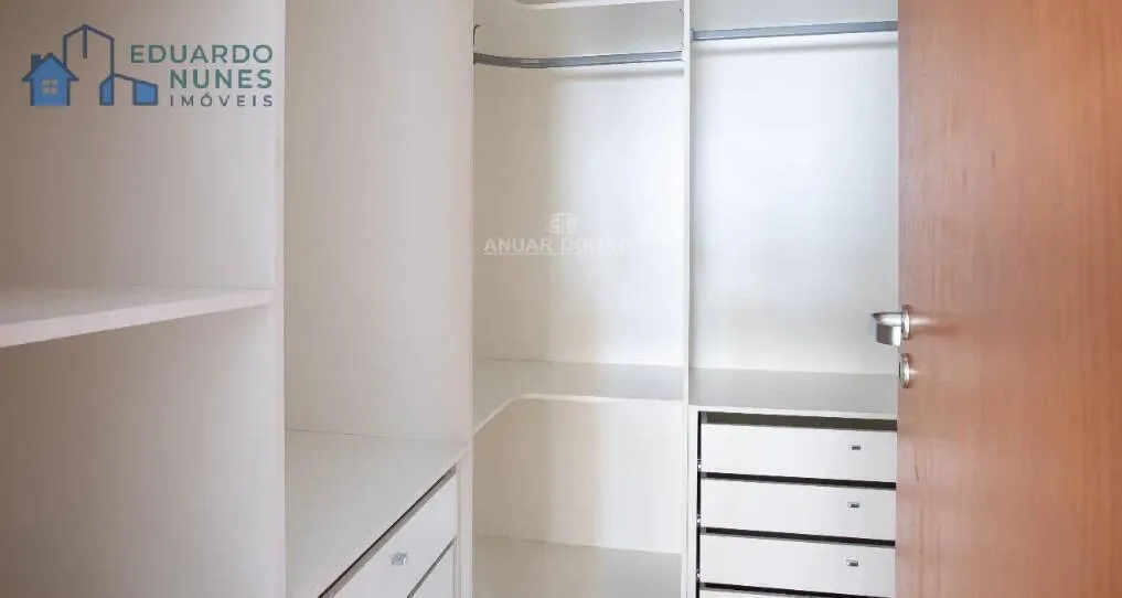 Imagem APARTAMENTO COM 04 QUARTOS, SUÍTE E 04 VAGAS NO LOURDES!!!!!