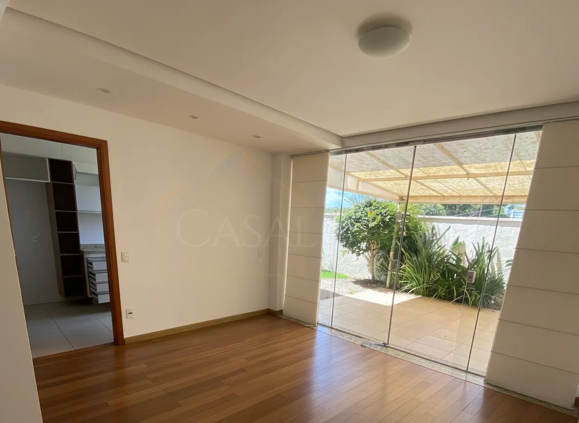 Imagem Casa 3 quartos à venda em Parque Primavera, Poços de Caldas