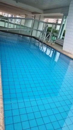 Imagem Este apartamento com 2 Dormitorios, oferece uma área de lazer completa, com piscina para adultos e crianças, garantindo diversão para toda a família, á venda na Imobiliaria Consulte Imoveis.