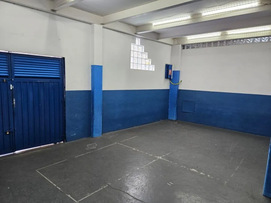 Imagem Prédio comercial na Penha de França.