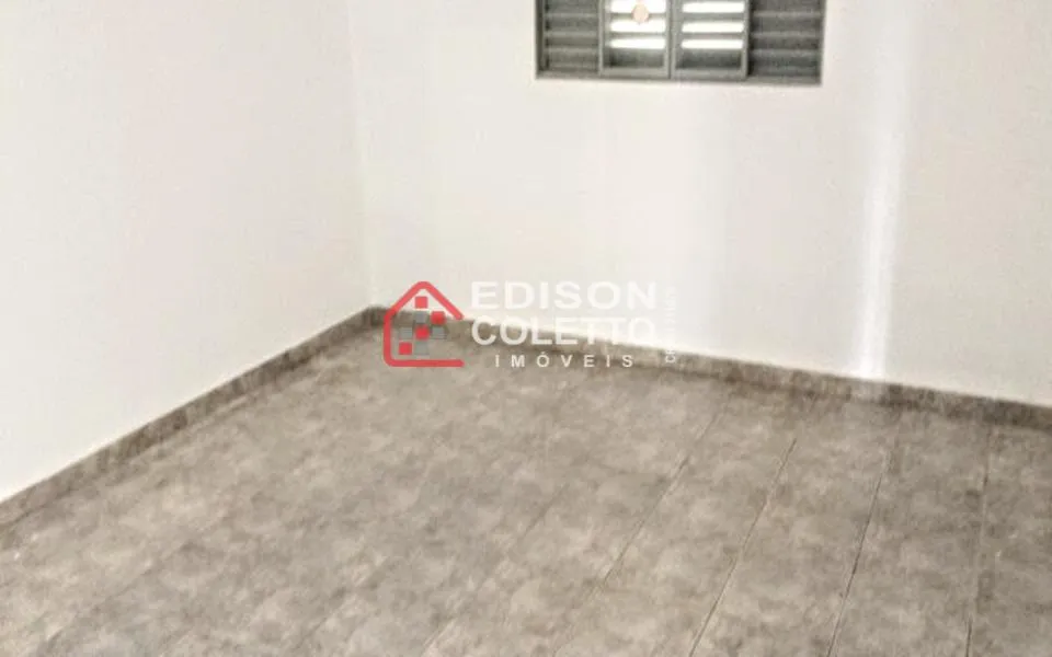 Imagem Charmosa Casa Reformada à Venda no Jardim São Paulo, Piracicaba!!