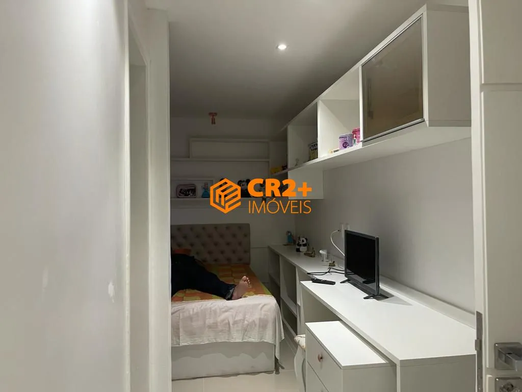 Imagem Vendo apartamento no Aflitos com 04 quartos -120m²