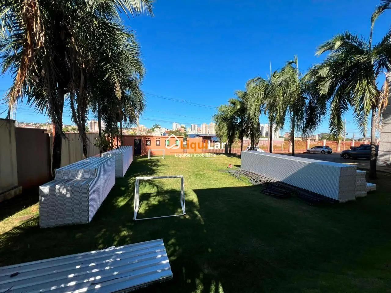Imagem Apartamento para Locação no Parque Conquista São Francisco com 2 Quartos, Varanda Privativa e Área de Lazer