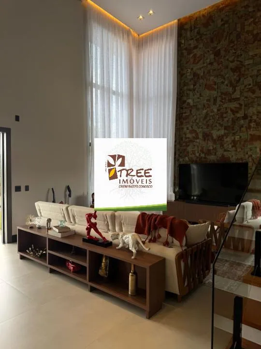 Imagem VENDA DE SOBRADO NO IBIRAPITANGA, EM SANTA ISABEL/SP, 375m² com 4 suítes, cozinha completa, piscina, jacuzzi, área gourmet e 6 vagas. CONSULTE-NOS.