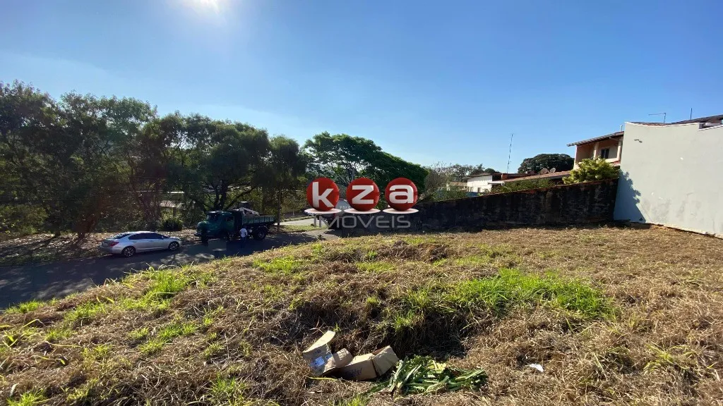Imagem Terreno comercial e residencial à venda em Valinhos-SP, no Jardim das Vitórias Régias, com 302,00 m² de área!