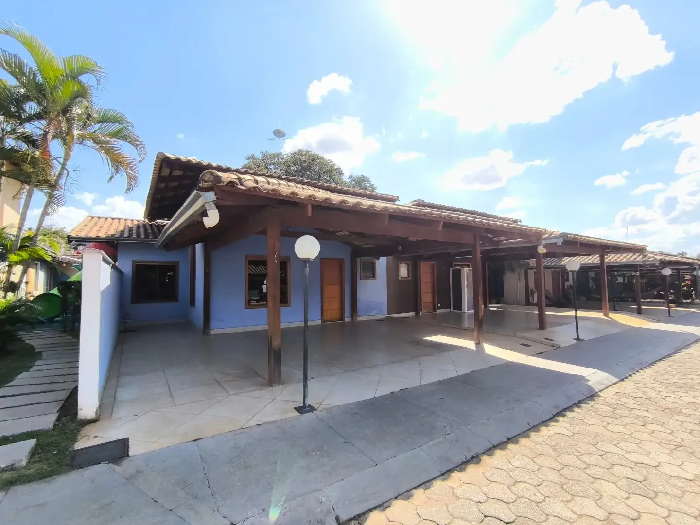 Foto do imóvel Casa 3/4 Com Suite Completa Em Aramrios Com Suite Ampliada No Belle Vue em Avenida W 3 - Sitios Santa Luzia, Aparecida De Goiania - GO