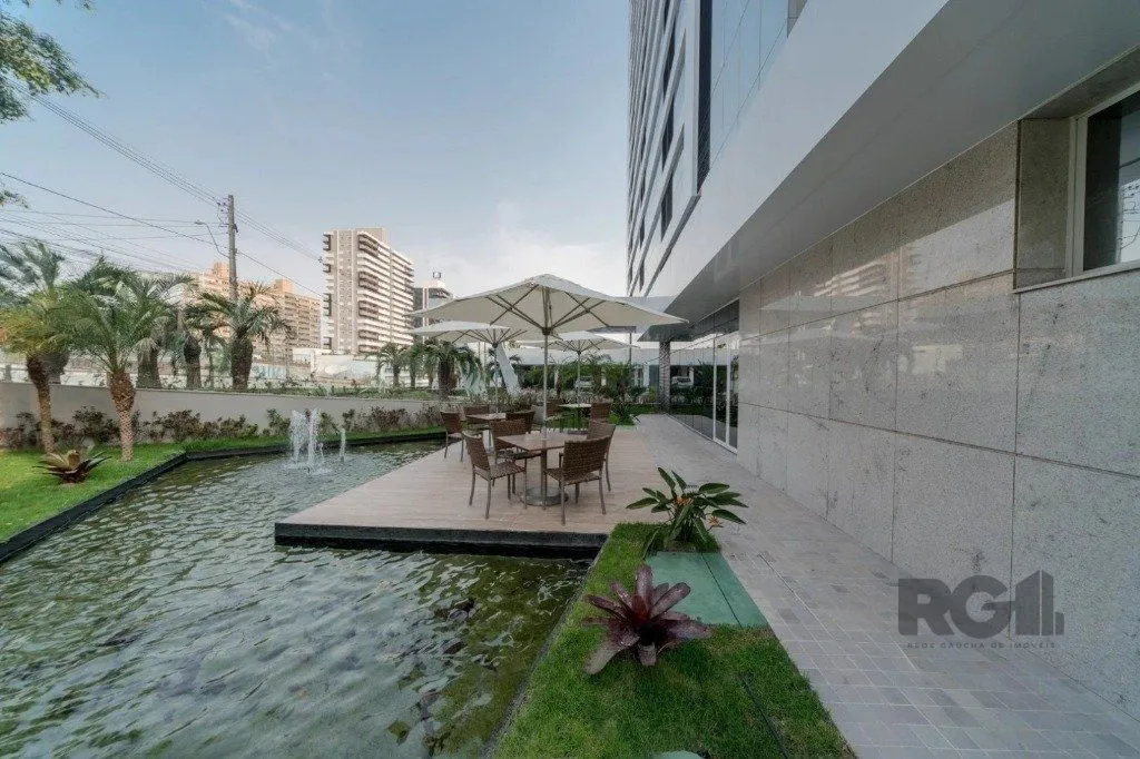Imagem Conjunto/Sala para Venda - 35m², 0 dormitórios, 1 vaga - Petrópolis