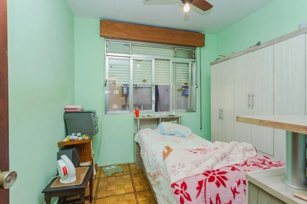Imagem Apartamento com 171m², 4 dormitórios e 2 vagas no Centro Histórico.