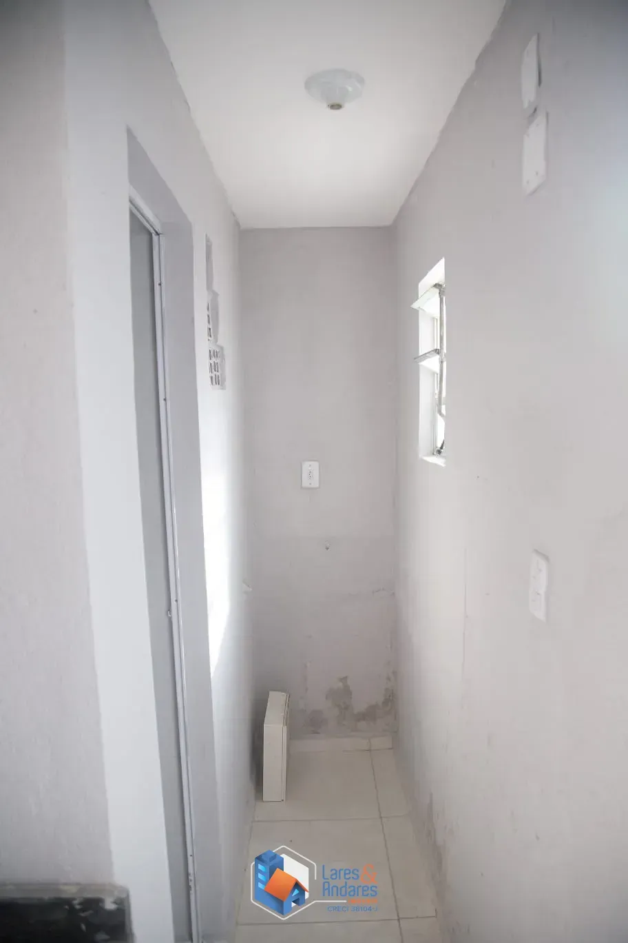 Imagem 07 Kitnets à venda cada uma com 20m² com quarto cozinha e banheiro, água e luz individualizado - Oportunidade de investimento - Vila Eleonor