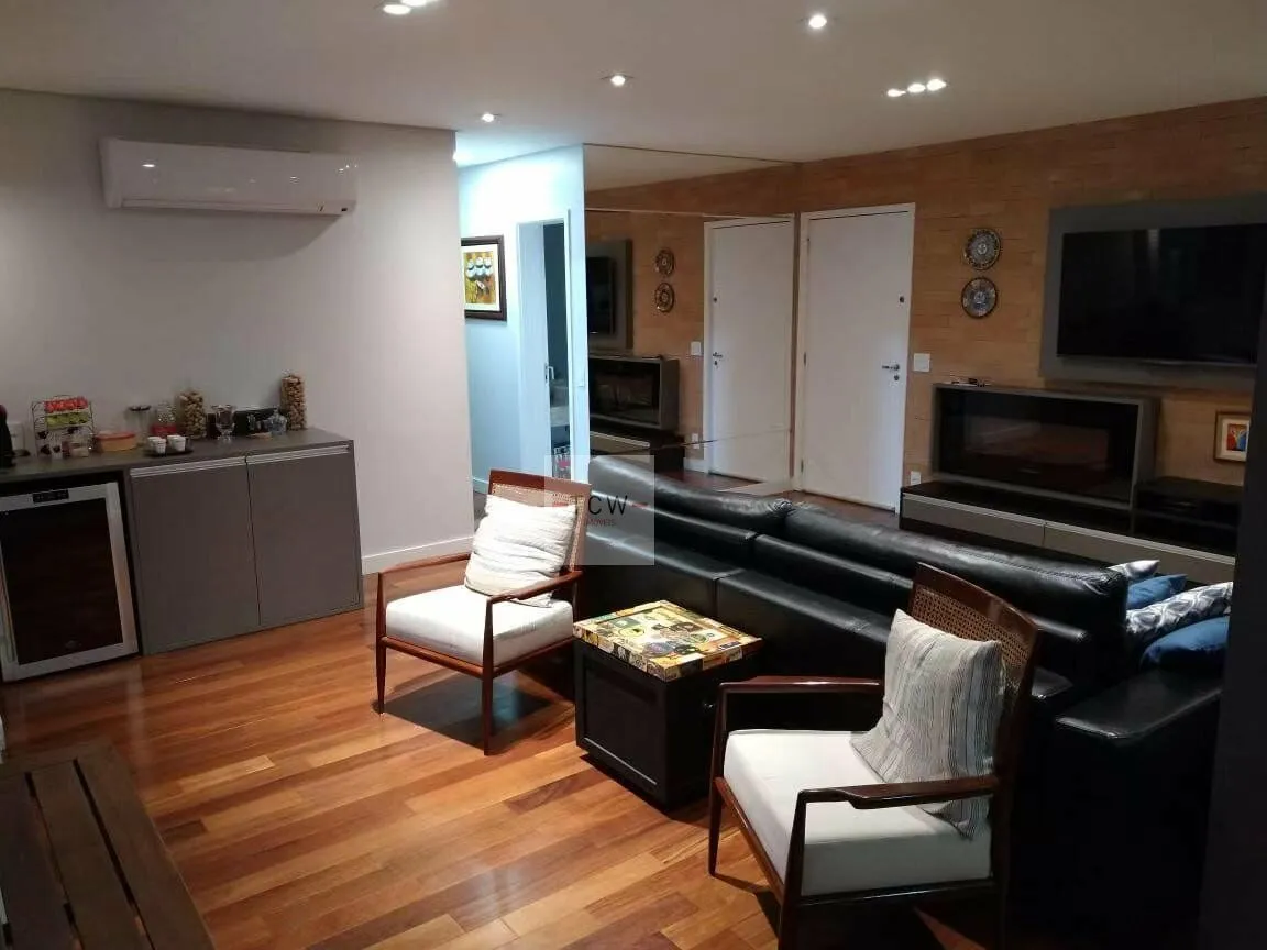 Imagem Apartamento-Padrao-para-Venda-em-Aclimacao-Sao-Paulo-SP