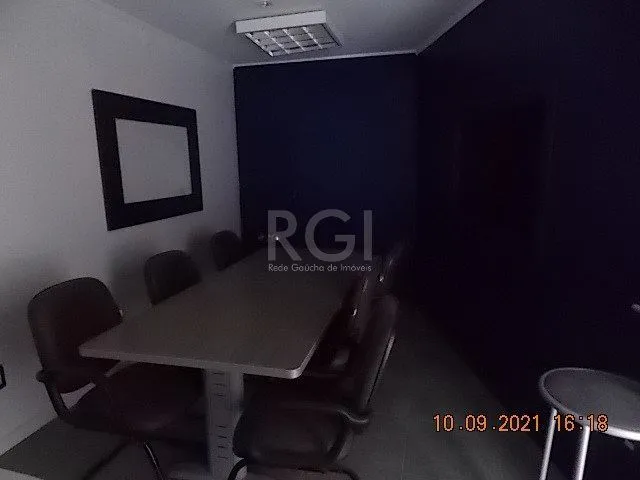 Imagem Predio para Venda - 170m², 0 dormitórios, Petrópolis, Porto Alegre