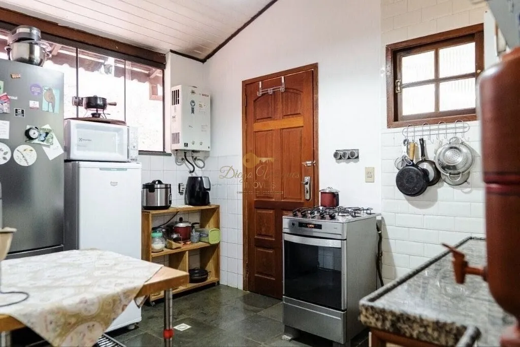 Imagem Casa para Venda em Teresópolis / RJ no bairro Albuquerque