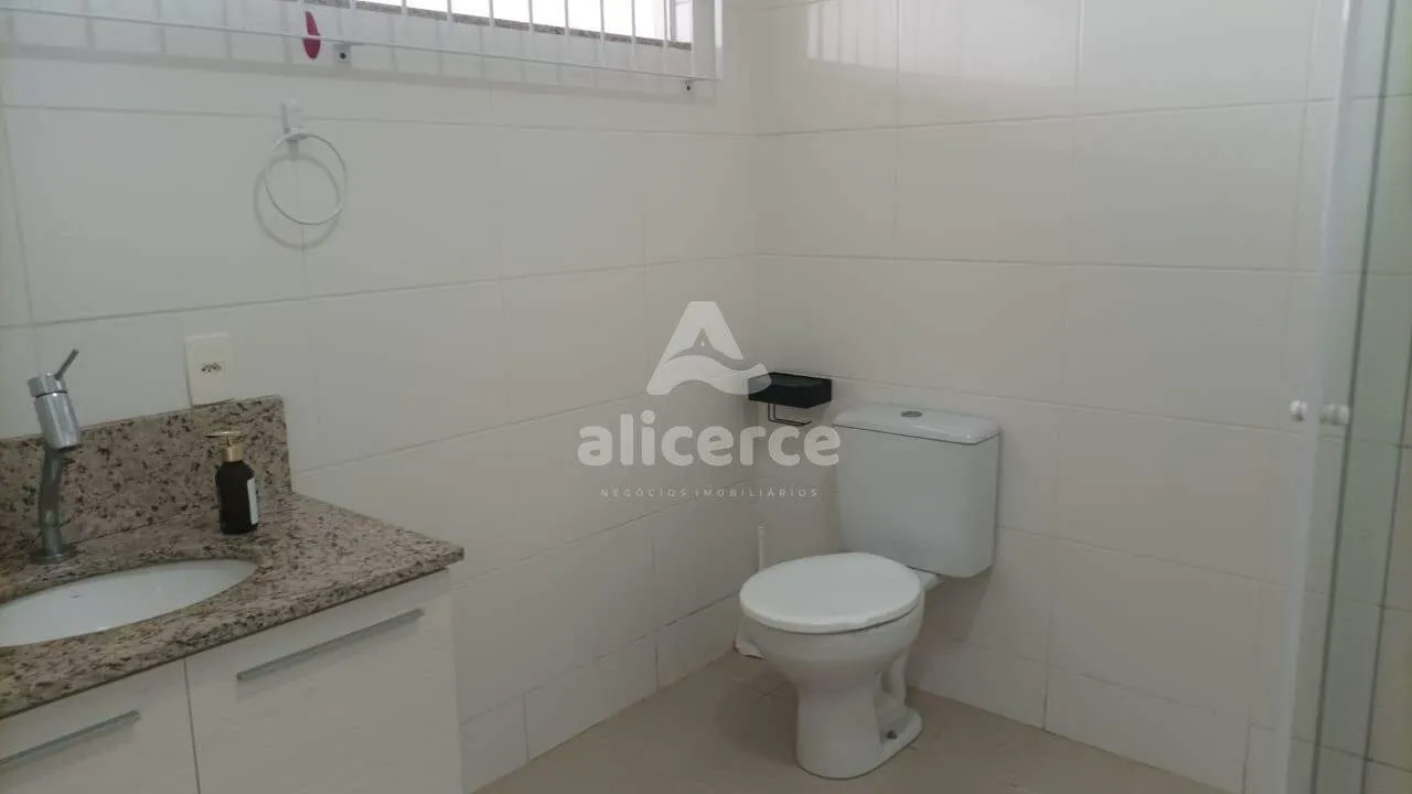 Imagem Casa à venda no bairro Estreito, a uma quadra da Beira-Mar Continental- Florianópolis/SC