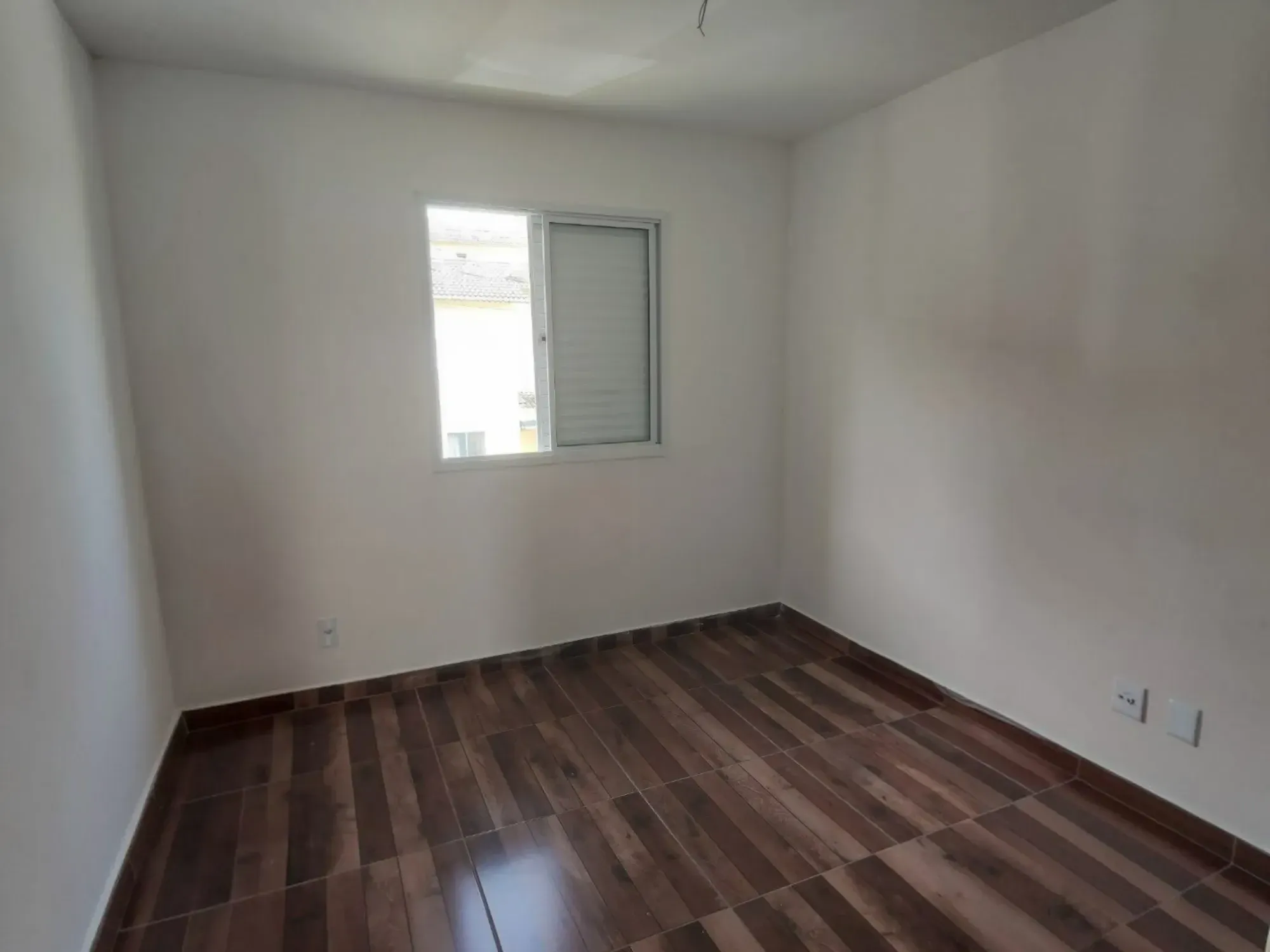 Imagem Casa de Condomínio com 2 Quartos para Alugar, 57,33 m² em Jardim Colônia - Jacareí
