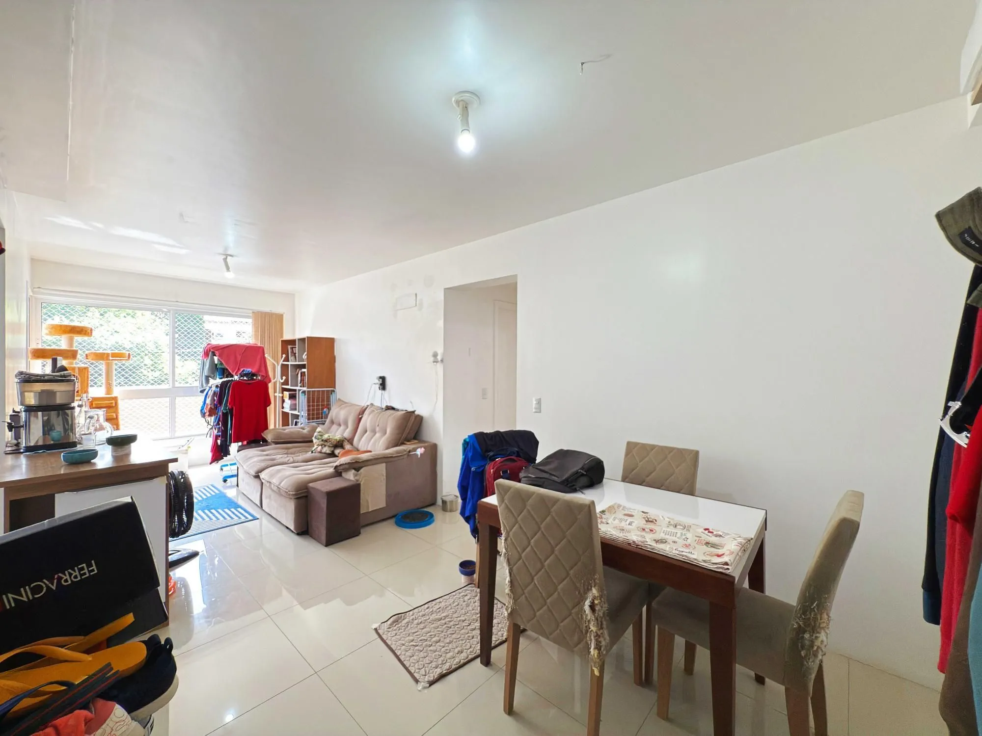 Imagem Lindo apartamento de 2 dormitórios e uma vaga de garagem