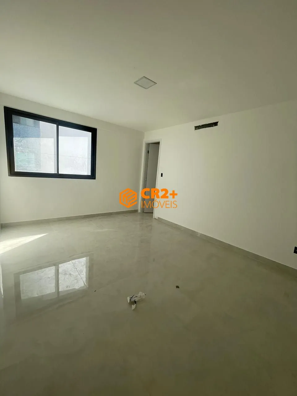 Imagem Vendo apartamento com 136 metros, com 4 quartos em Boa Viagem próximo aos colégi