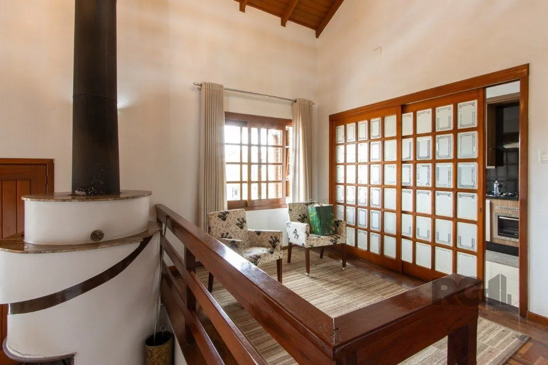 Imagem Casa para Venda - 440m², 3 dormitórios, sendo 1 suites, 2 vagas - Santa Tereza