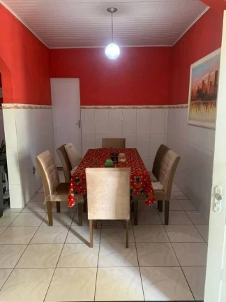 Imagem Casa à Venda com Terreno Espaçoso - 2/4, Suíte, Posição Leste - Ótima Oportunidade!