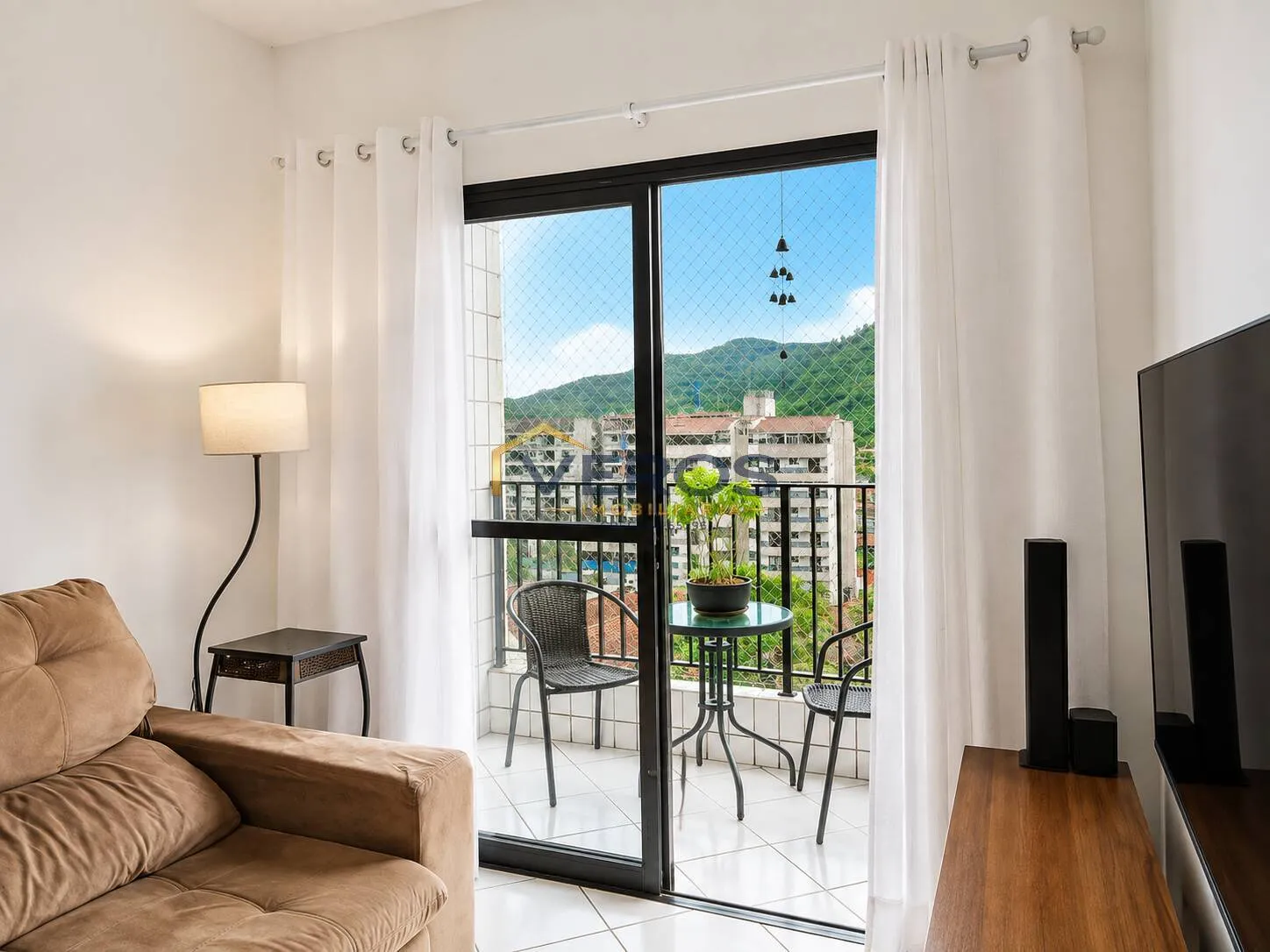 Imagem Apartamento a venda a 200m da praia na Martim de Sá em Caraguá vista mar
