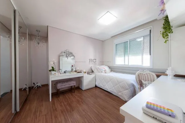 Imagem LINDA COBERTURA COM 04 QUARTOS, 05 VAGAS DE GARAGEM NA SAVASSI.