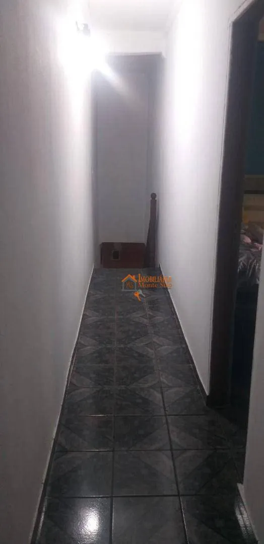 Imagem Casa com 2 dormitórios à venda, 130 m² por R$ 639.000,00 - Jardim Silvestre - Guarulhos/SP