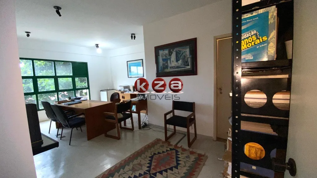 Imagem Sala Comercial na Av. Onze de Agosto, Valinhos-SP 3 Salas, 2 Banheiros, 1 Vaga de Garagem 80m² de Área