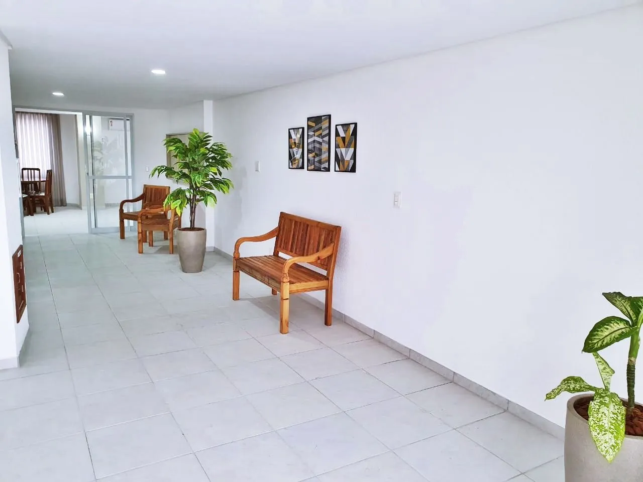 Imagem Apartamento Duplex com desconto de 50 mil- promoçõa valida até 30/04/26, 3 Suítes, 99m², Capoeiras, Florianópolis/SC