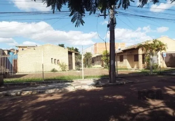 casa em condomínio com 2 dormitórios, em canoas
