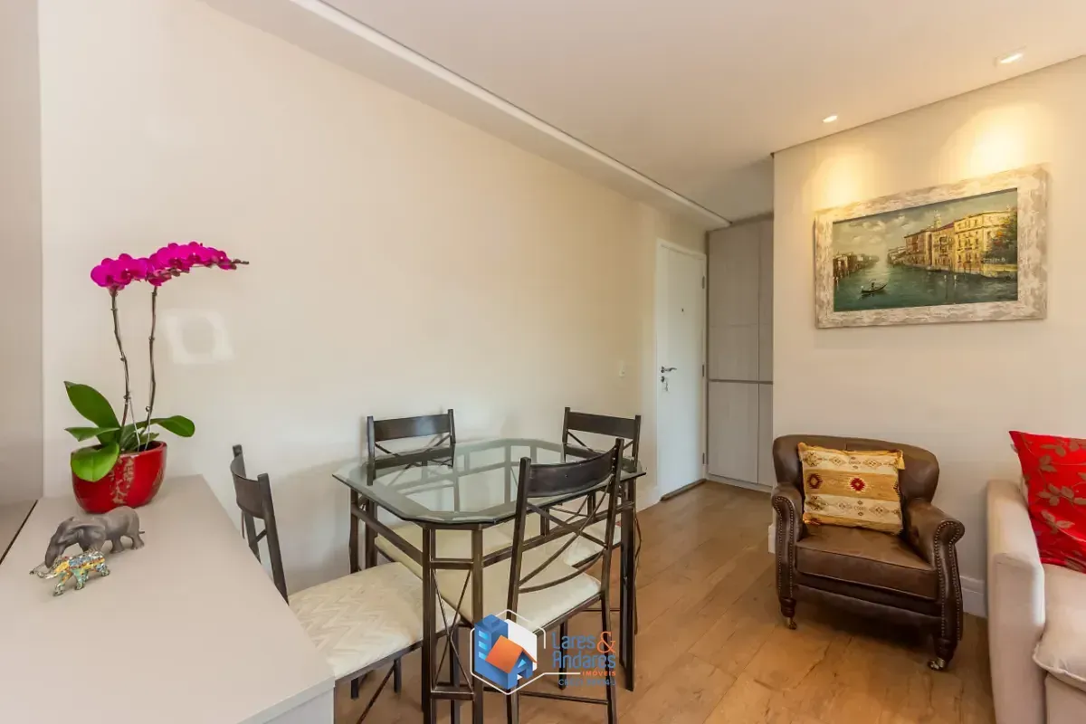 Imagem Apartamento para venda em Saúde com 2 quartos, sendo 1 suíte, 53m²