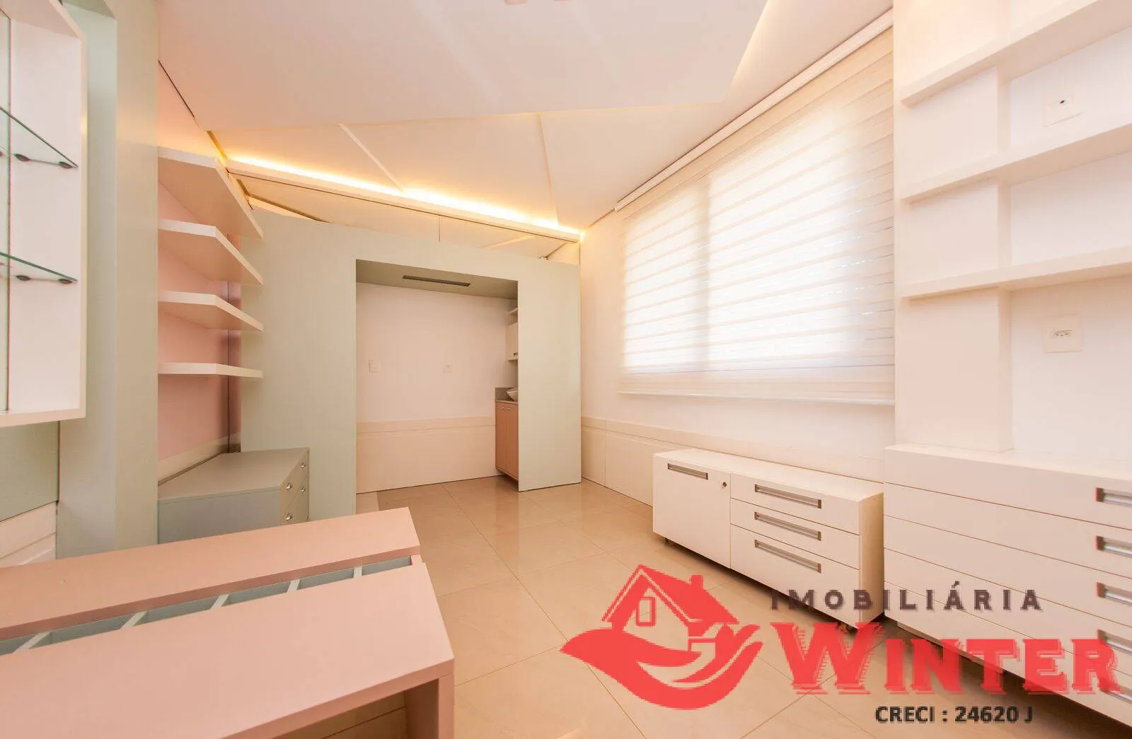 Imagem Casa de Alto Padrão com 430 m2 mobiliada em Bom Principio.