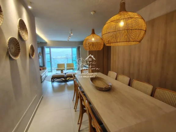 Imagem Apartamento atualizado e reformado com vista para o mar e lazer, 3 quartos com suíte e 2 vagas na Pitangueiras, Guarujá-SP - 165m² de área.