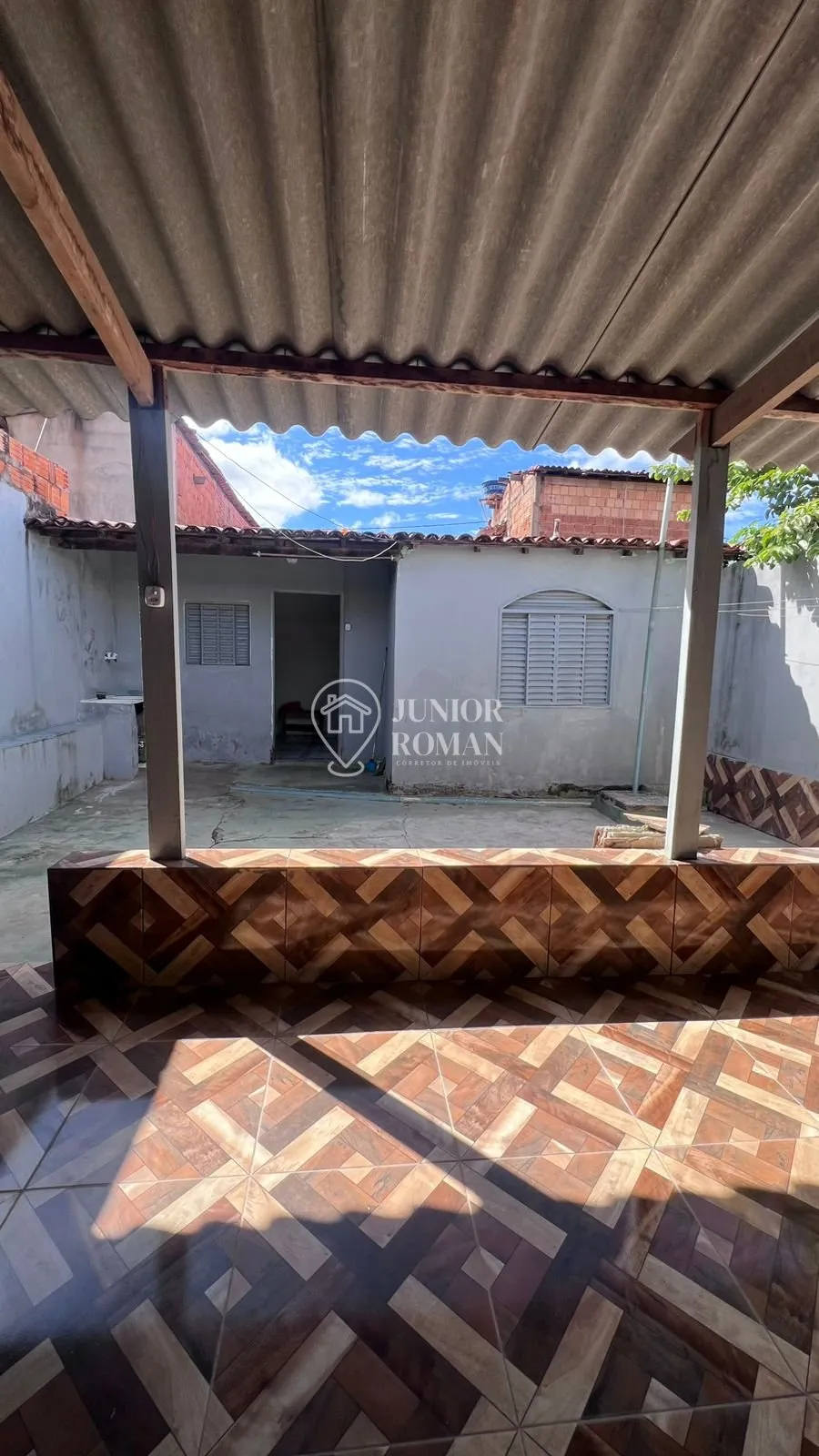 Imagem CASA 03 DORM 210M2 l PORTÃO ELETRICO - VILA DOS FUNCIONÁRIOS - BARREIRAS/BA