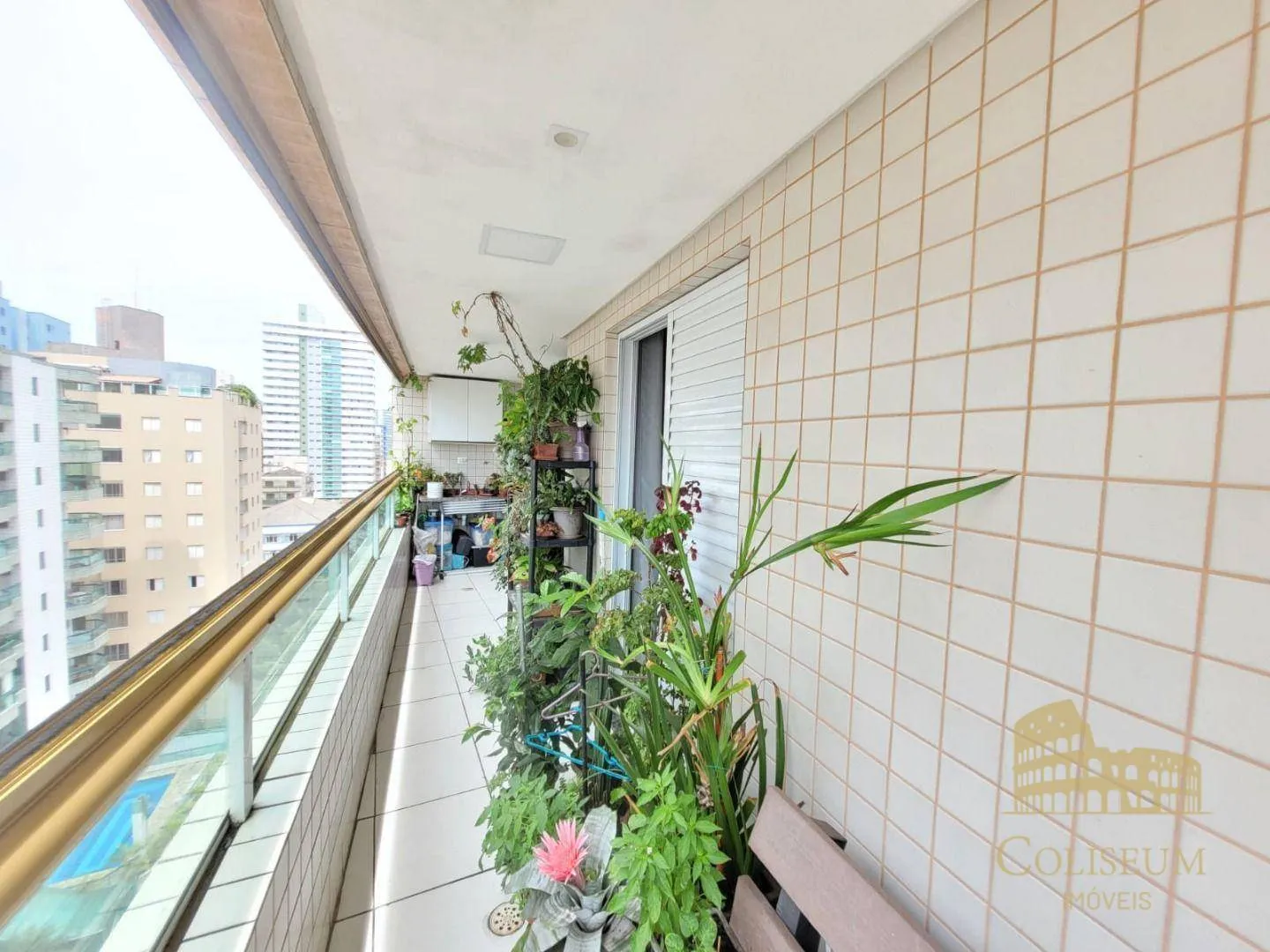 Imagem Apartamento com 3 dormitórios à venda, 105 m² por R$ 690.000,00 - Tupi - Praia Grande/SP
