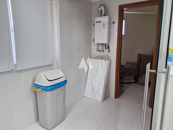 Imagem Apartamento Padrão à venda na Ponta da Praia.
