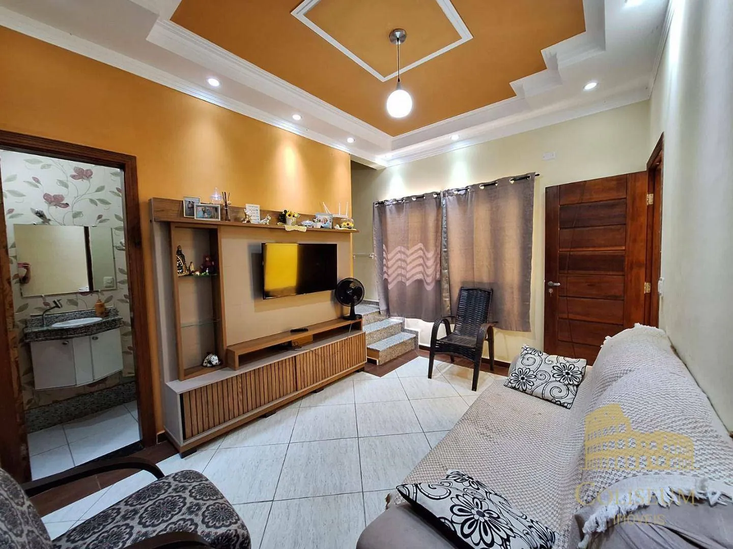 Imagem Casa com 2 dormitórios à venda, 68 m² por R$ 530.000,00 - Vila Assunção - Praia Grande/SP