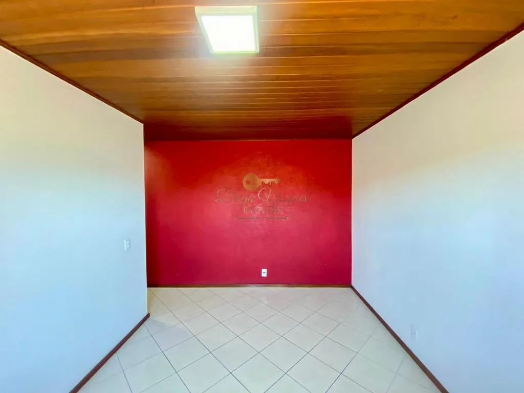 Imagem Casa em Condomínio para Venda em Teresópolis / RJ no bairro Araras