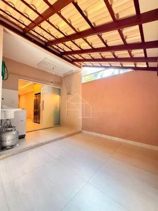 Imagem Casa com 2 Quartos com Suíte em Balneário de Carapebus