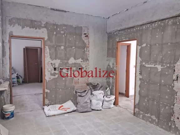 Imagem Apartamento amplo p/ reforma de Alto Padrão em Santos no Boqueirão com 4 suítes(1 Suíte Master), Salão de Festas e Academia por R$ 2.350.000,00