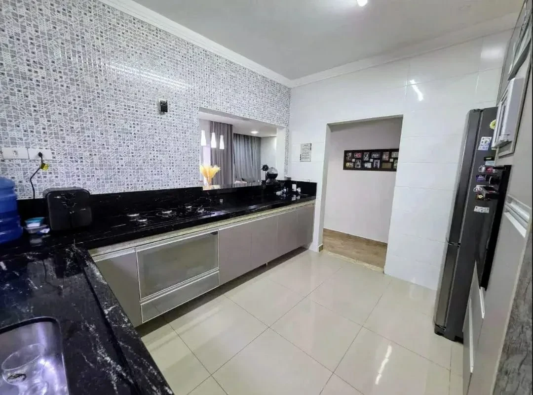 Imagem Casa com 3 Quartos à Venda, 150 m² em Balneário Três Marias - Peruíbe