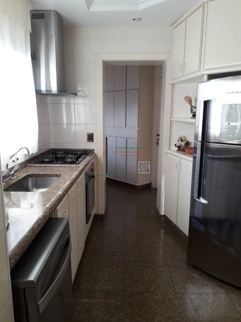 Imagem Apartamento Alto Padrão, 3 Dorms, sendo 1 Suíte e 1Suíte empregada, a venda, na Vila Gomes Cardim.