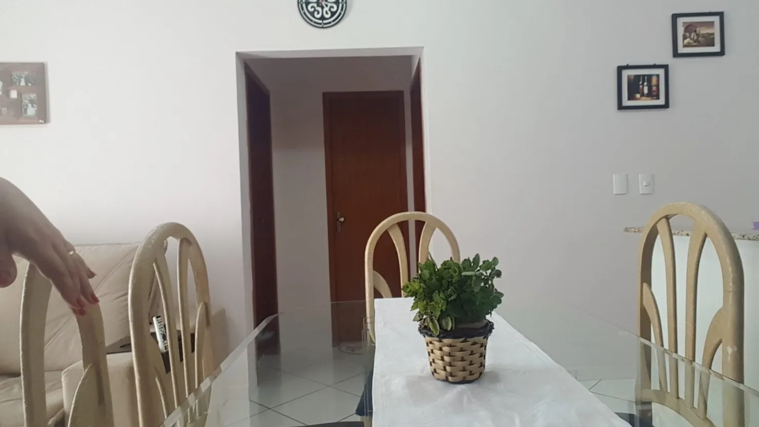Imagem Apartamento à VENDA 2 Quartos, 54M², Armário planejado | Residencial Araretama, Pindamonhangaba - SP | Altos dos Pinhos